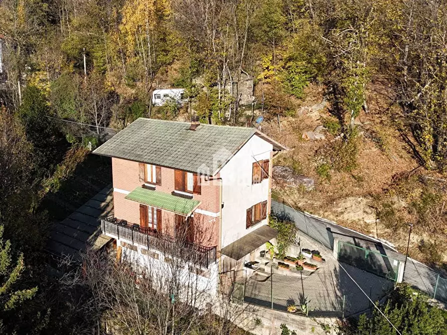 Immagine 1 di Casa indipendente in vendita  in Borgata Faiallo a Pont Canavese