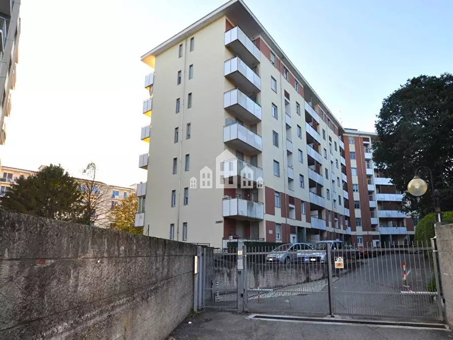 Immagine 1 di Appartamento in vendita  in via Castellamonte a Albiano D'ivrea