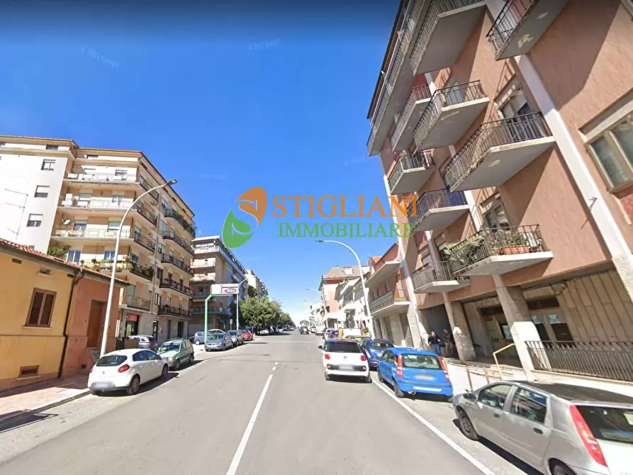 Immagine 1 di Locale commerciale in affitto  in zona via XXIV Maggio a Campobasso