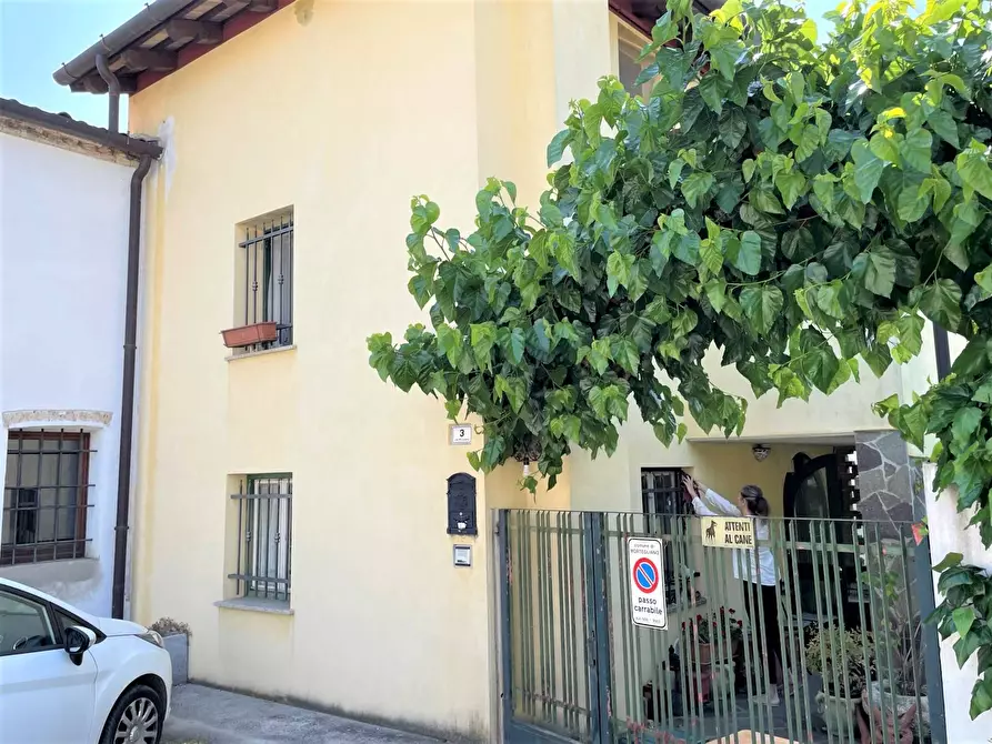 Immagine 1 di Casa indipendente in vendita  in Via Morsano a Bagnaria Arsa