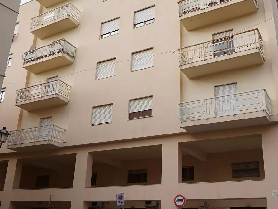 Immagine 1 di Appartamento in vendita  in Via Filippo Cordova a Castelvetrano