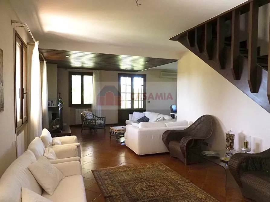 Immagine 1 di Villa in vendita  in Via Vallonto a Fontanelle