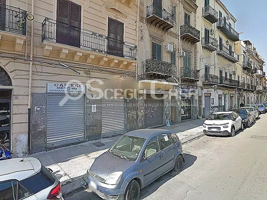Immagine 1 di Posto auto in vendita  in via noce a Palermo