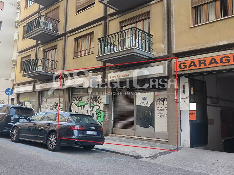 Immagine 1 di Locale commerciale in affitto  in Via Nicolò Garzilli a Palermo