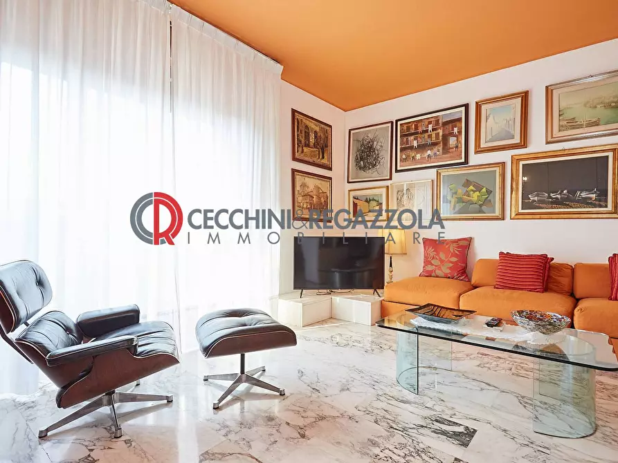 Immagine 1 di Appartamento in affitto  in Via Gozzadini a Milano