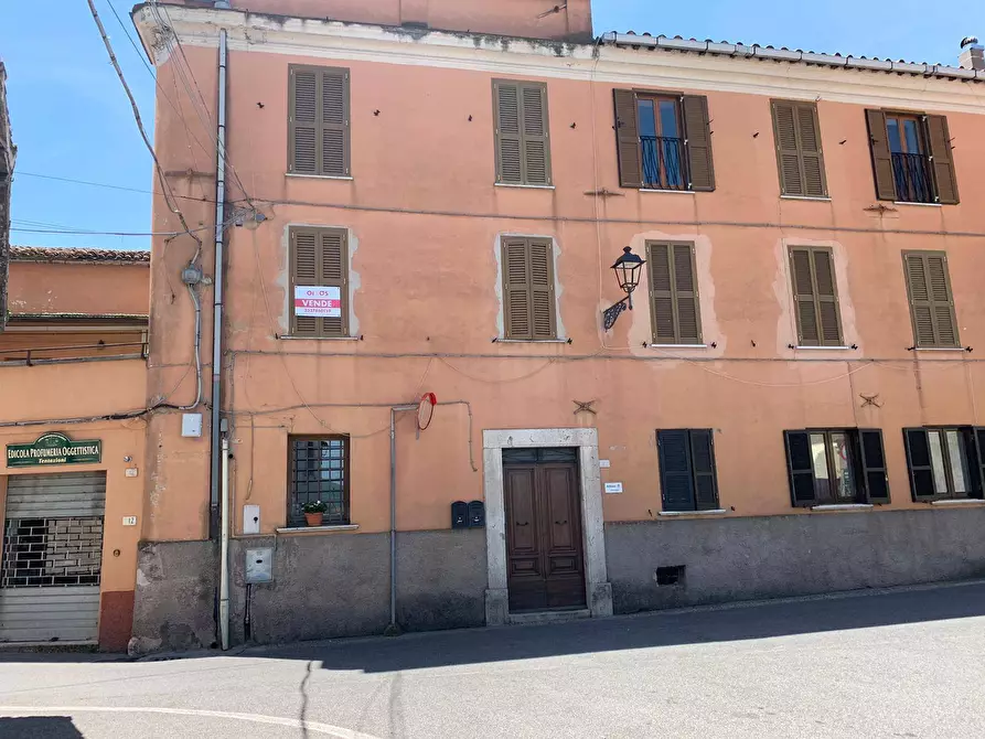Immagine 1 di Appartamento in vendita  in Via roma a Scandriglia