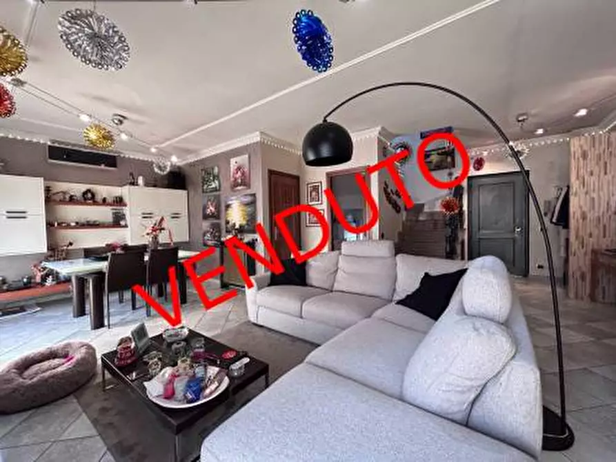 Immagine 1 di Appartamento in vendita  in Viale Giuseppe Mazzini a Monterotondo