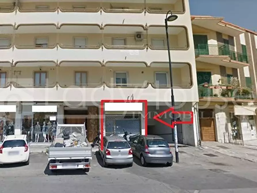 Immagine 1 di Posto auto in vendita  in via Lecce a Gallipoli