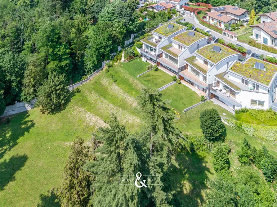 Immagine 1 di Villa in vendita  in Via Achille Locatelli a Busto Garolfo