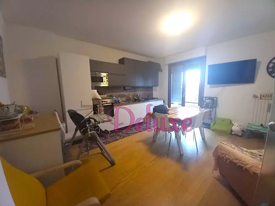 Immagine 1 di Appartamento in vendita  in via Metauro a Macerata