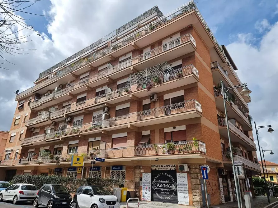 Immagine 1 di Appartamento in vendita  in Via San Francesco D'Assisi a Ciampino