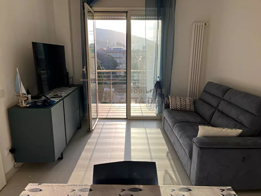 Immagine 1 di Appartamento in vendita  in Via Aurelia a Lavagna