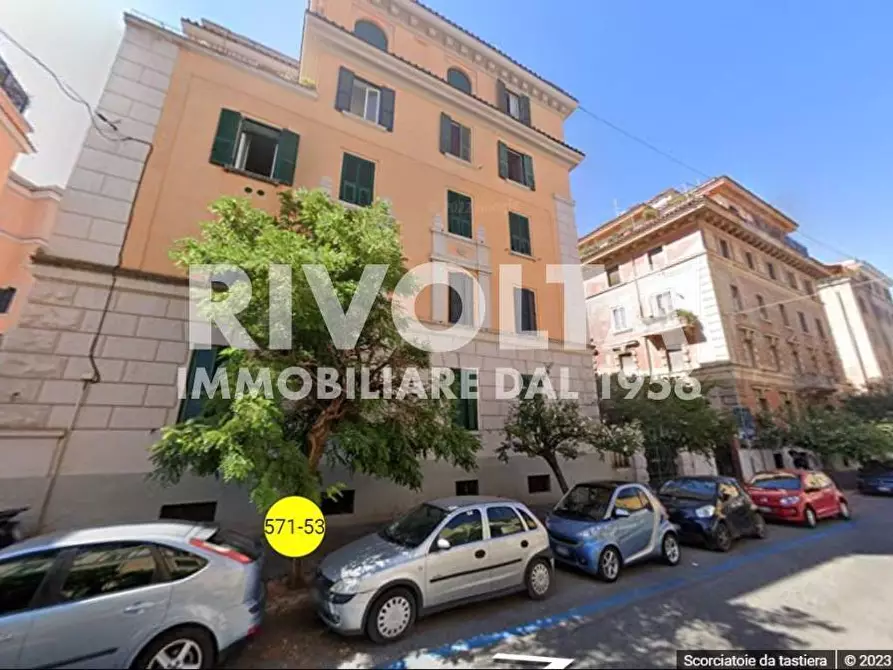 Immagine 1 di Appartamento in vendita  in Via Reno a Roma