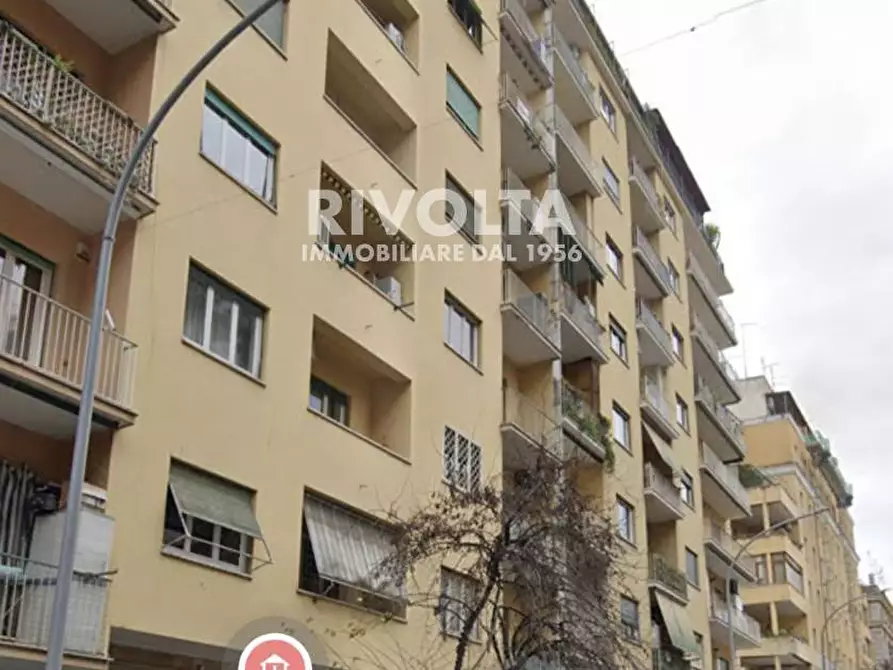 Immagine 1 di Appartamento in vendita  in Via Veturia a Roma