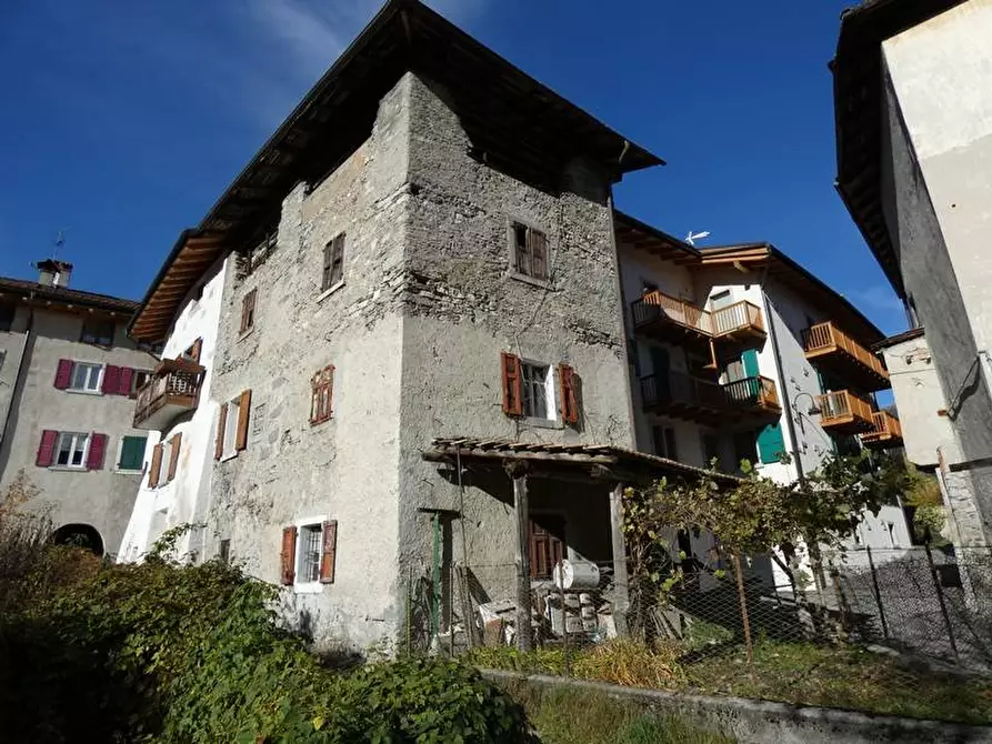 Immagine 1 di Casa indipendente in vendita  a Bolbeno