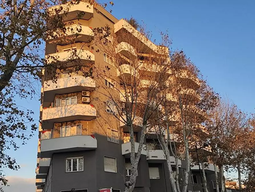 Immagine 1 di Appartamento in vendita  in viale pindaro a Pescara