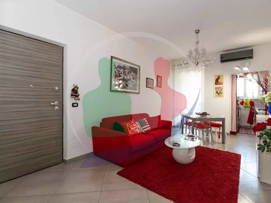 Immagine 1 di Appartamento in vendita  in via avogadro a Nichelino