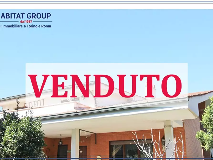 Immagine 1 di Villa in vendita  in VIA TITO LIVIO a Guidonia Montecelio