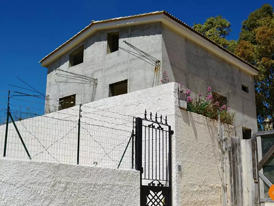 Immagine 1 di Villa in vendita  in Contrada Cozzo Tondo a Noto