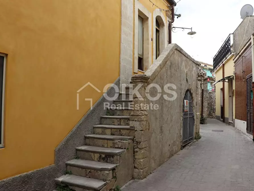 Immagine 1 di Casa indipendente in vendita  in Ronco Italia a Buccheri