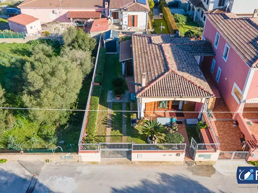 Immagine 1 di Villa in vendita  in Via Santa Chiara a Olbia