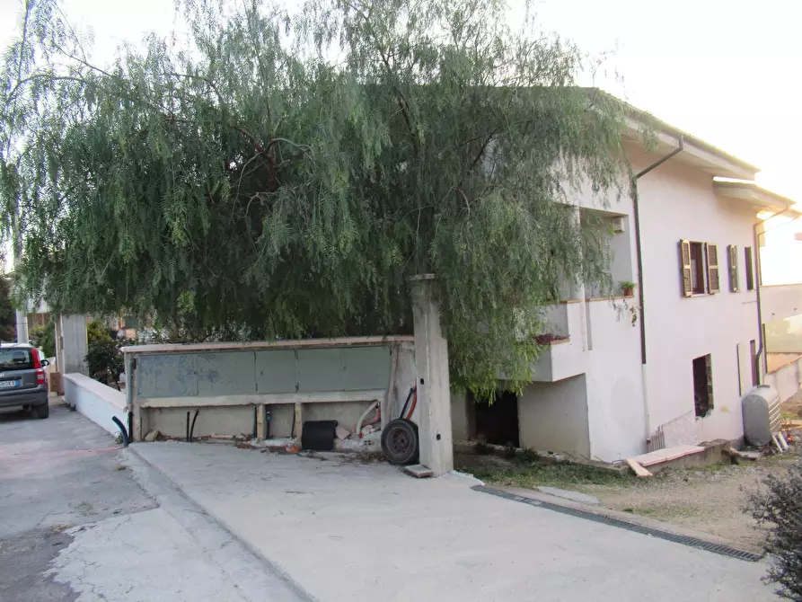 Immagine 1 di Casa indipendente in vendita  in via Giuseppe Garibaldi a Brittoli
