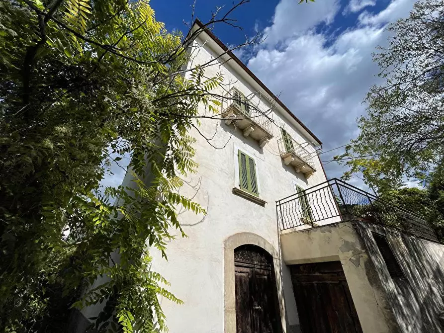 Immagine 1 di Casa indipendente in vendita  in Via dei Cappuccini a Ofena