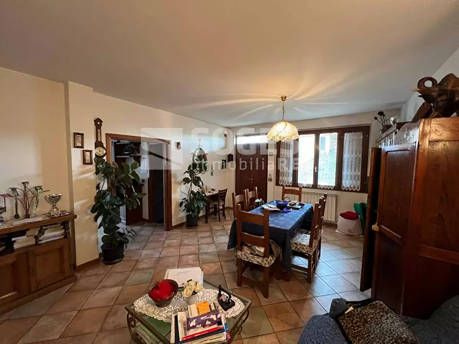 Immagine 1 di Villa in vendita  in Castelfranco di Sopra a Castelfranco Piandiscò
