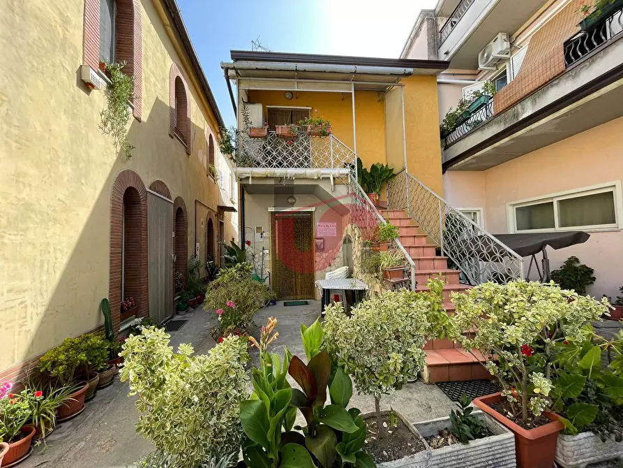 Immagine 1 di Casa indipendente in vendita  in Via Alessandro Manzoni a Arpaise