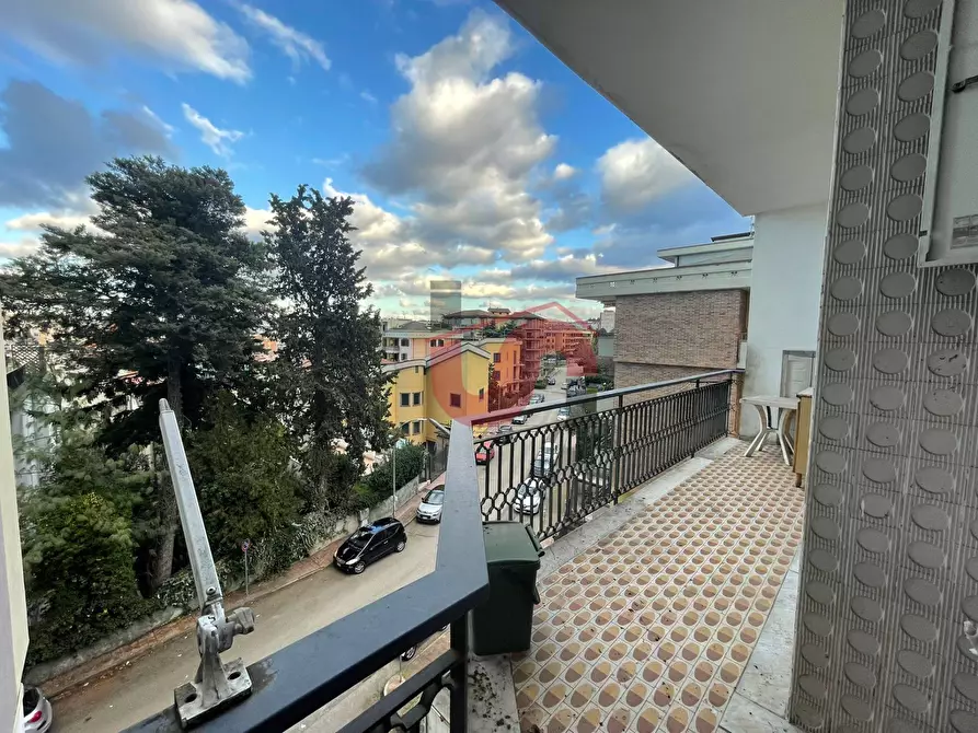 Immagine 1 di Appartamento in affitto  in Via Almerico Meomartini a Benevento