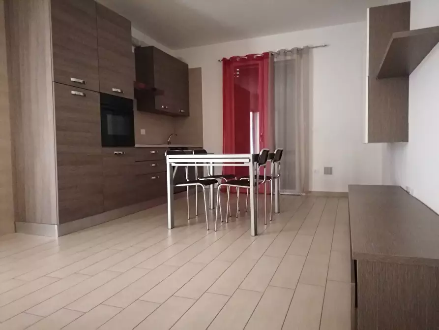 Immagine 1 di Appartamento in affitto  in via lagomolin a Rovigo