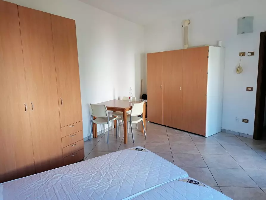 Immagine 1 di Appartamento in affitto  in viale della pace a Rovigo