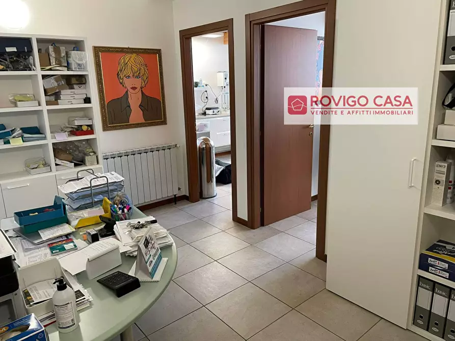 Immagine 1 di Ufficio in vendita  in via einaudi a Rovigo