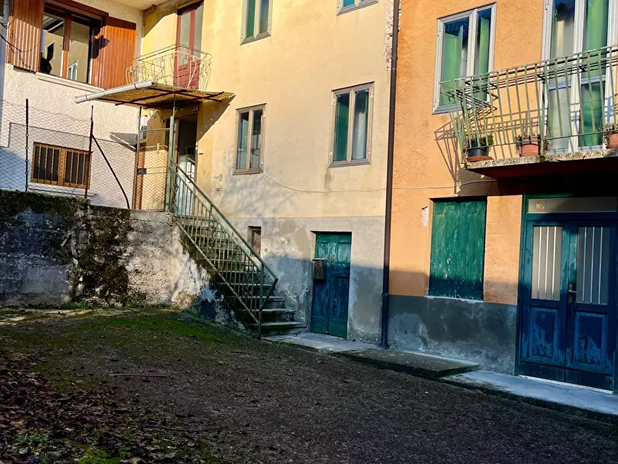 Immagine 1 di Rustico / casale in vendita  in Via Soldatei a Valdagno