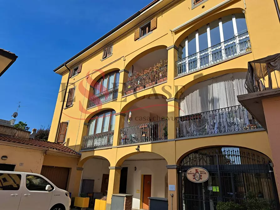 Immagine 1 di Appartamento in vendita  a Torre Boldone