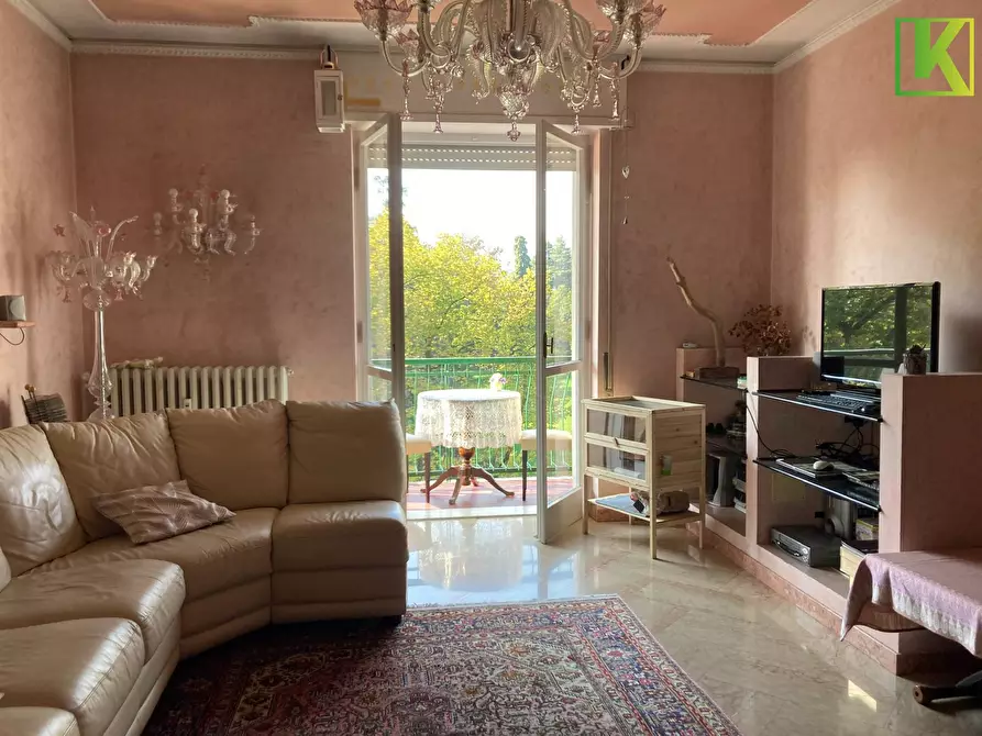 Immagine 1 di Appartamento in vendita  in Via Salvo D'Acquisto a Varese
