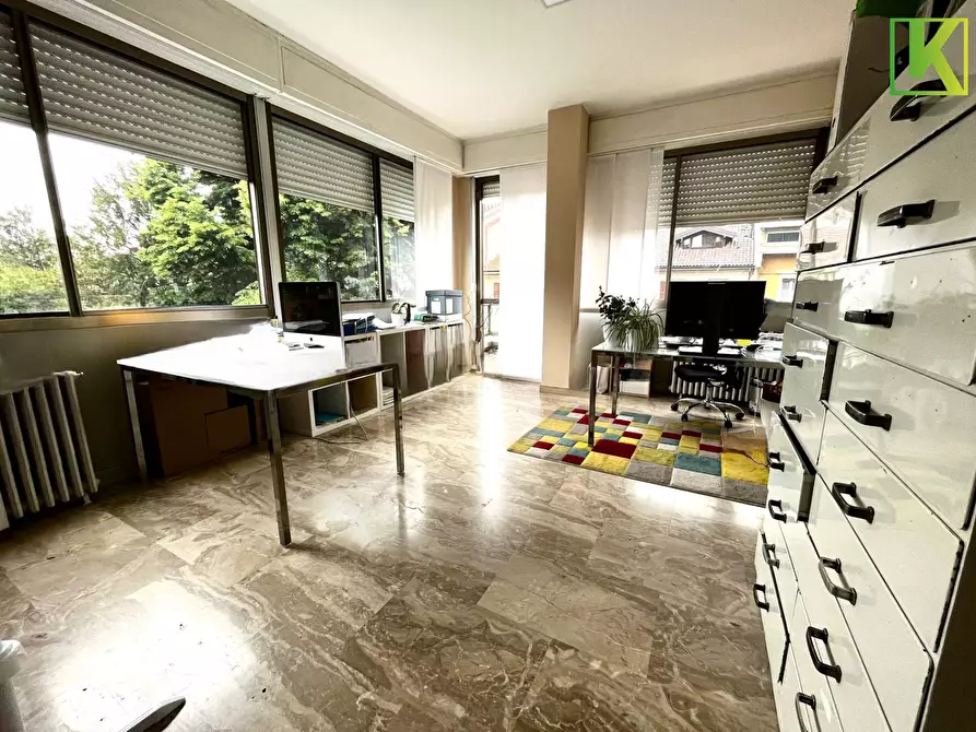 Immagine 1 di Ufficio in affitto  in Via Speroni a Varese