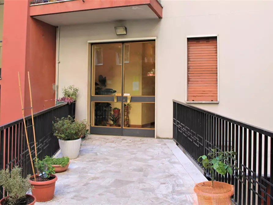 Immagine 1 di Appartamento in vendita  in Via Paolo Maspero a Varese