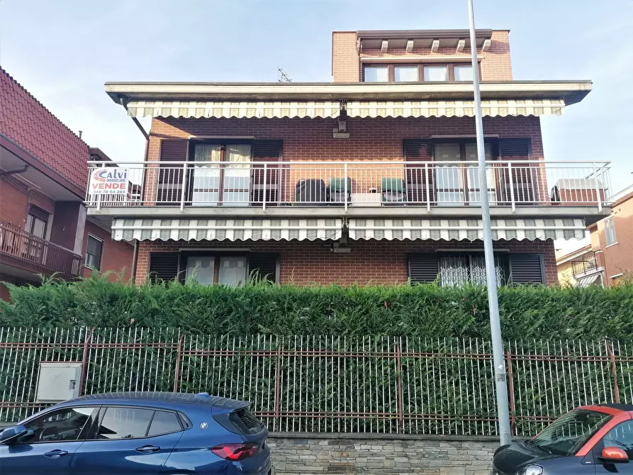 Immagine 1 di Villa in vendita  in Via Sestriere a Collegno