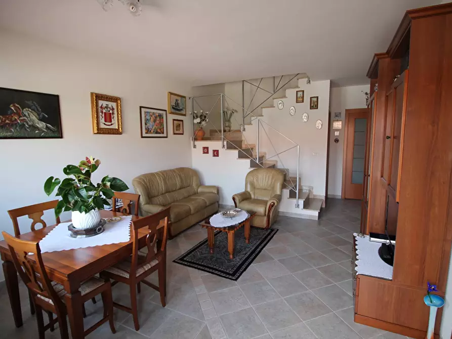 Immagine 1 di Villa in vendita  in VIA DELLE ZINNIE a Ascoli Piceno