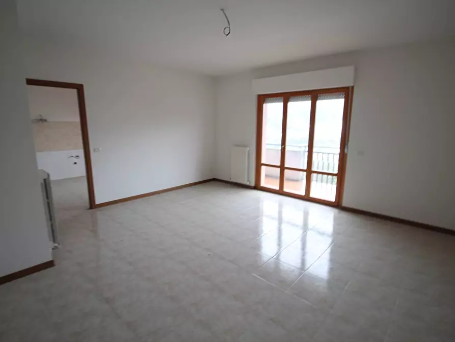 Immagine 1 di Appartamento in vendita  in VIA SANTA LUCIA a Folignano