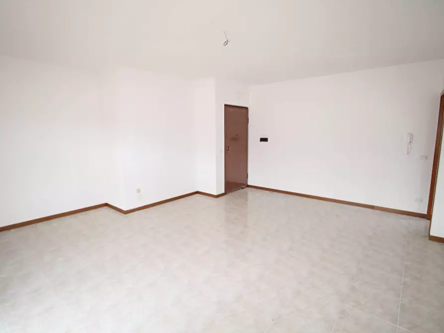 Immagine 1 di Appartamento in vendita  in VIA SANTA LUCIA a Folignano