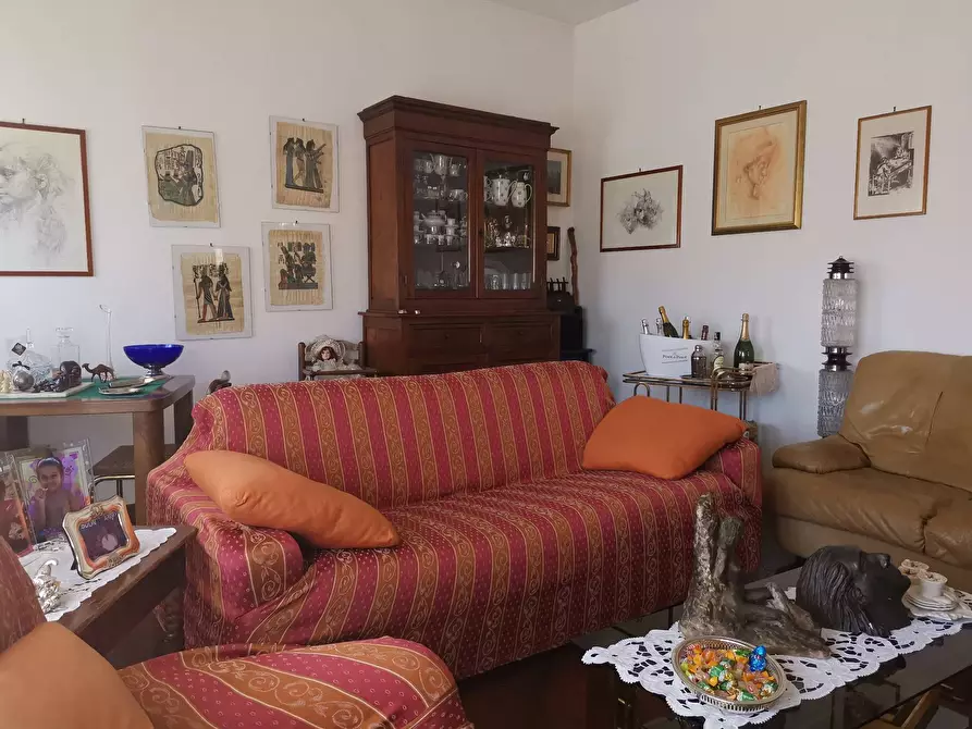Immagine 1 di Casa indipendente in vendita  in via Sarzanese Valdera a Buti