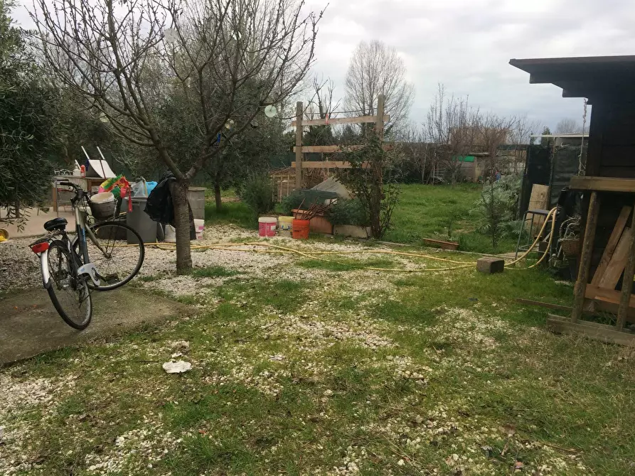 Immagine 1 di Terreno edificabile in vendita  in Via Dell' Aeroporto a Pisa