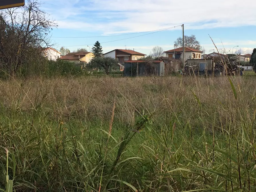 Immagine 1 di Terreno edificabile in vendita  in via giusti a Cascina