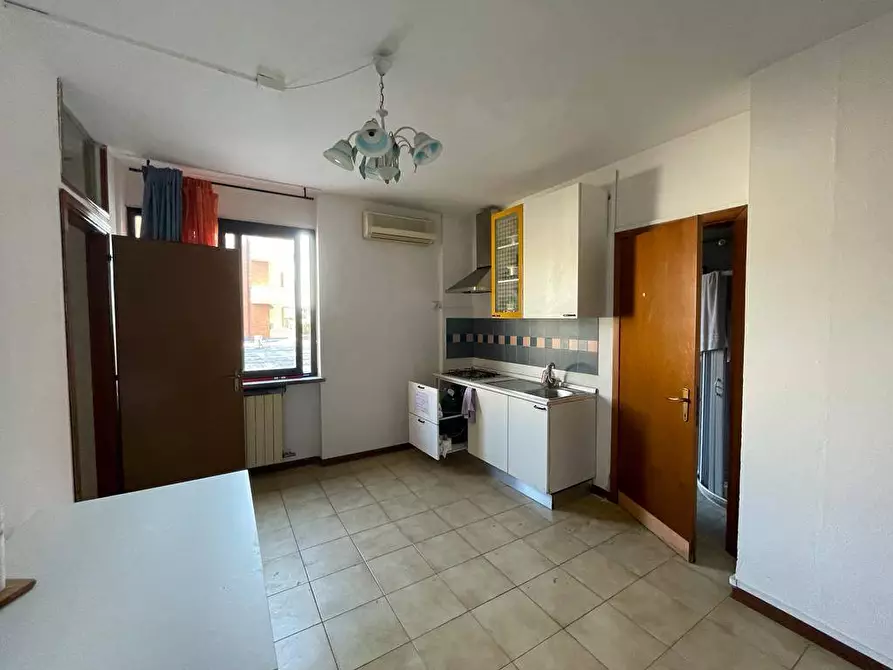 Immagine 1 di Appartamento in affitto  in via tosco romagnola a Cascina