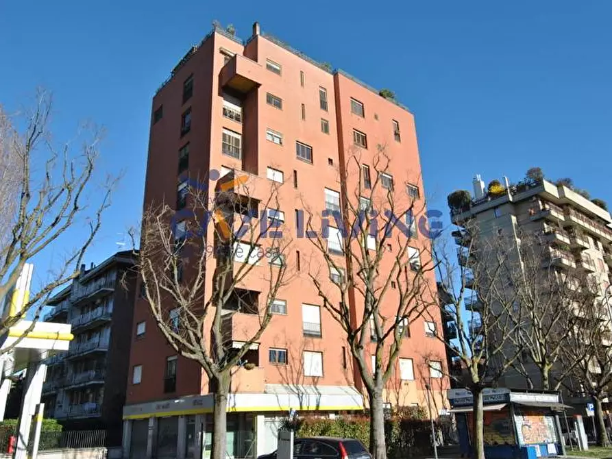 Immagine 1 di Appartamento in vendita  in Via Dei Benedettini a Milano