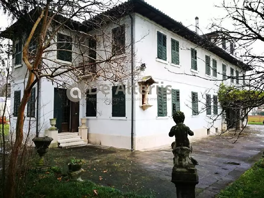 Immagine 1 di Villa in vendita  in Via Ca sagredo a Venezia