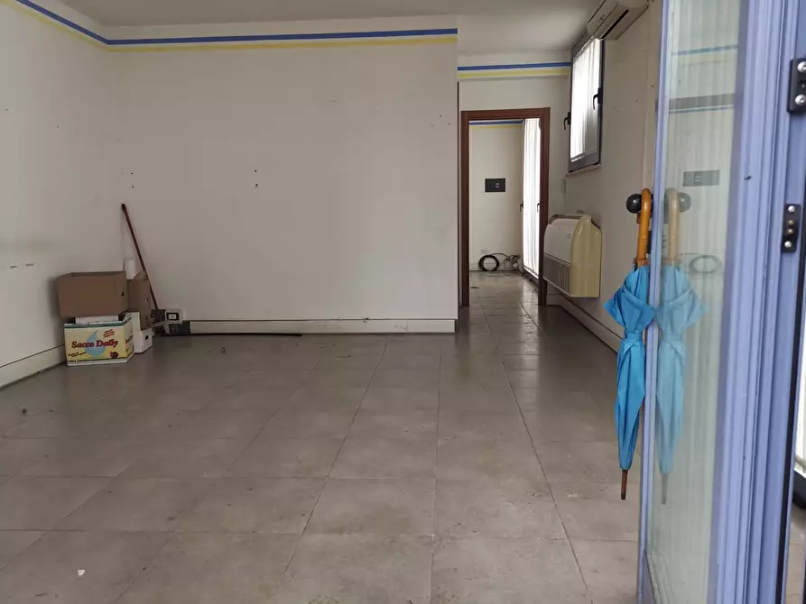 Immagine 1 di Ufficio in vendita  in via Galileo Galilei a Buti
