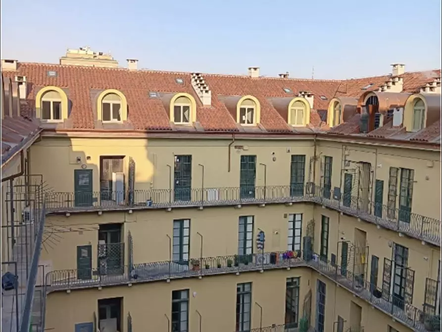 Immagine 1 di Attico in affitto  in Piazzetta Lagrange a Torino